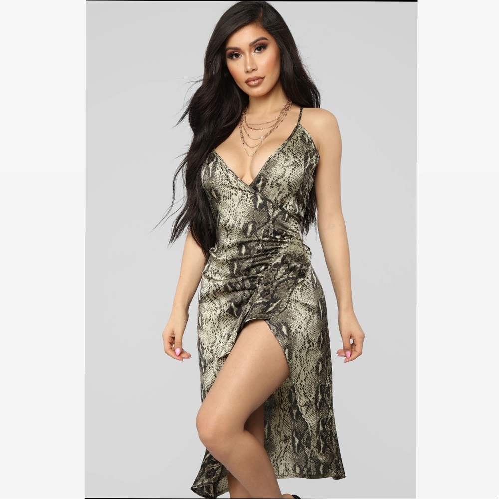 New snake print dress